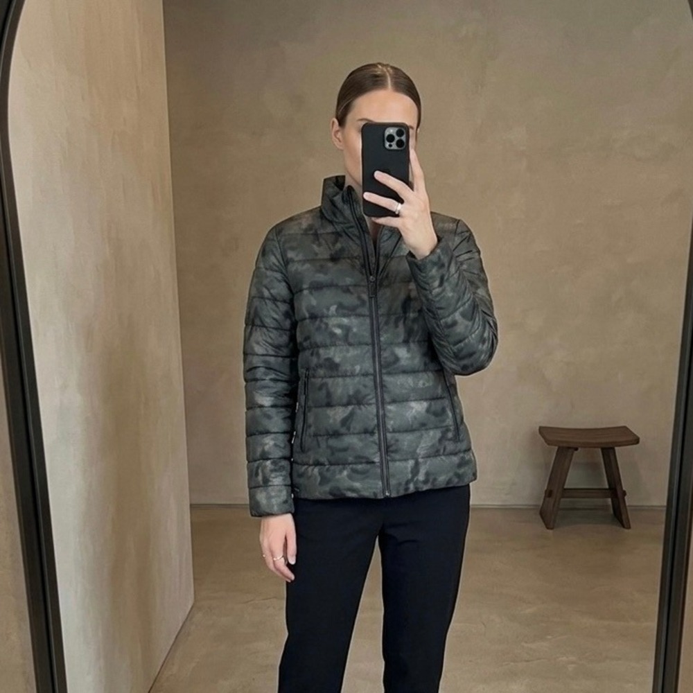 Rino&Pelle Puffer Jacket‎ Womens Us Size 10 Camo Modern Contemporary Outdoor
